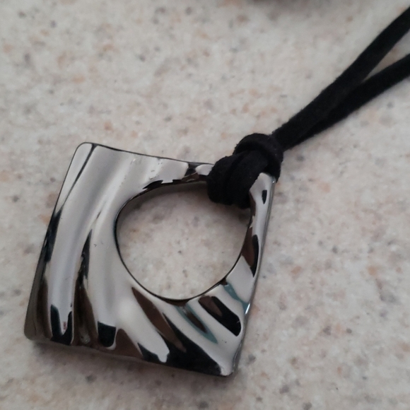 Lia Sophia Set - Picture 3 of 4